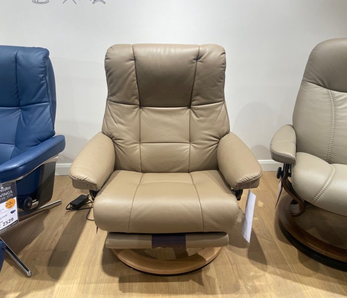 Stressless Large Mayfair With Powered Legrest And Back  - EX DISPLAY